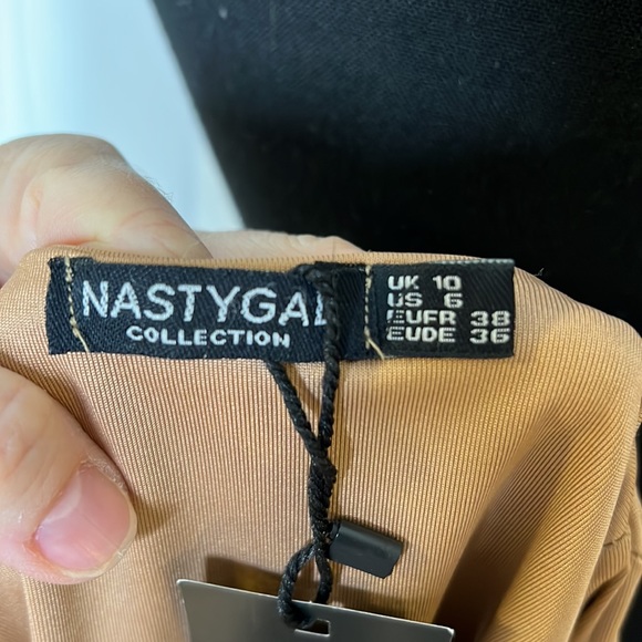 NastyGal Camel Crop Top Fitted size 6 NWT - Picture 4 of 5